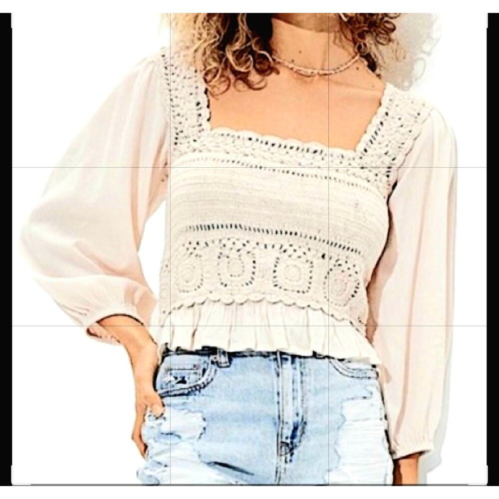 American Eagle **NWT** BOHO Peasant Puff Sleeves, Crochet Square Neck Crop Top